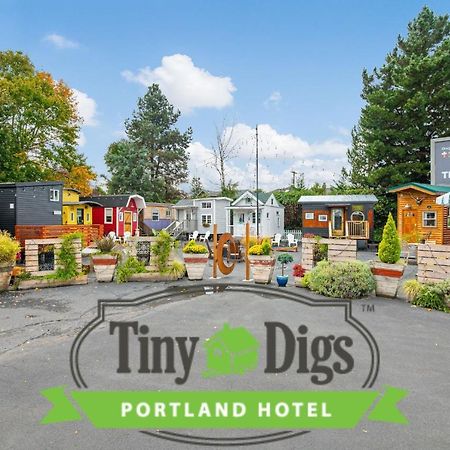 Tiny Digs - Hotel Of Tiny Houses Portland Bagian luar foto