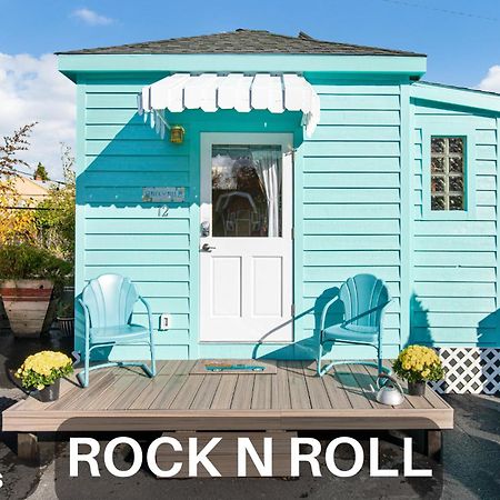 Tiny Digs - Hotel Of Tiny Houses Portland Bagian luar foto