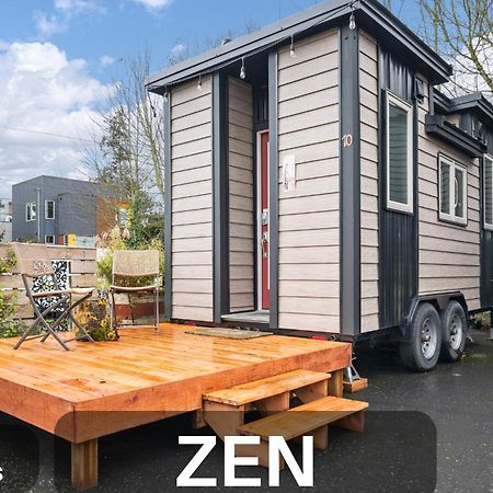 Tiny Digs - Hotel Of Tiny Houses Portland Bagian luar foto