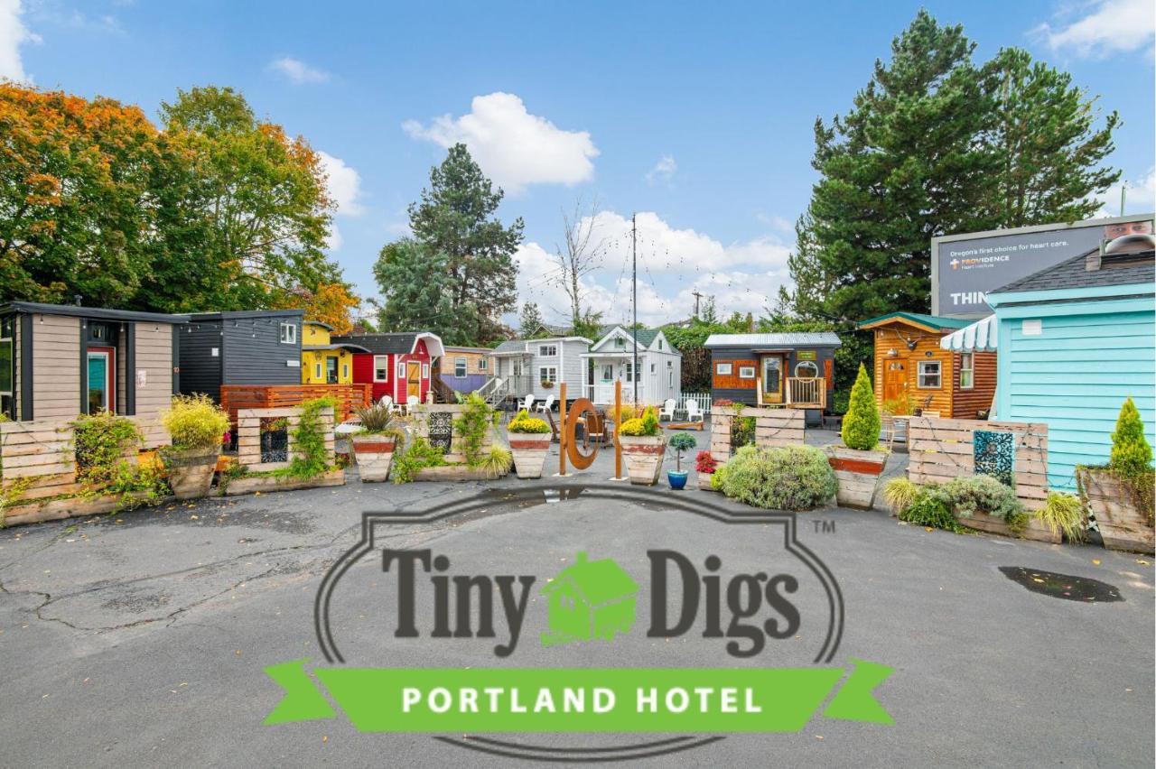Tiny Digs - Hotel Of Tiny Houses Portland Bagian luar foto