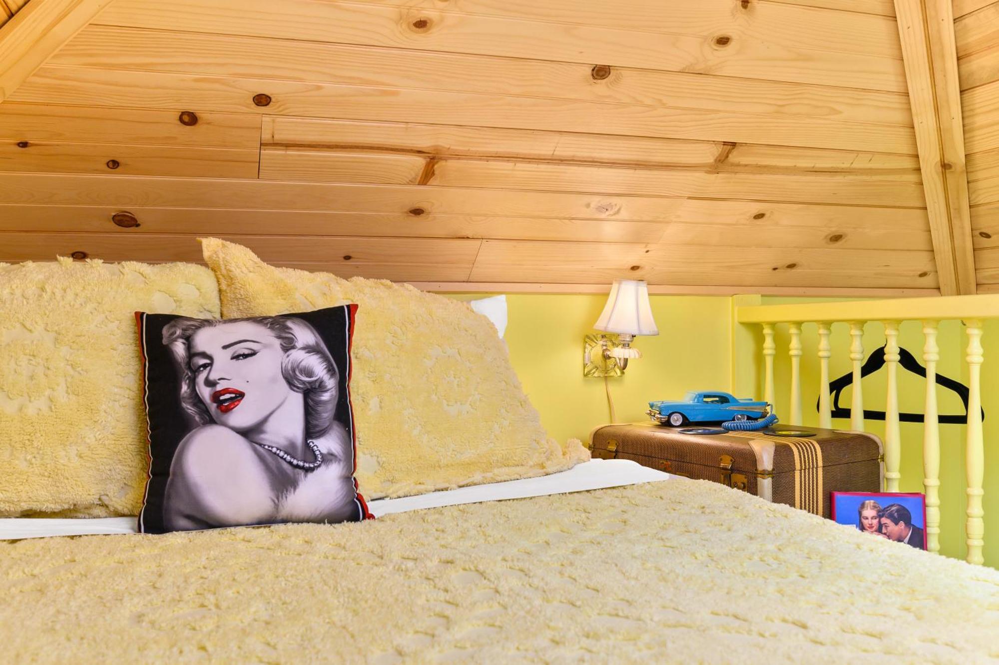 Tiny Digs - Hotel Of Tiny Houses Portland Ruang foto